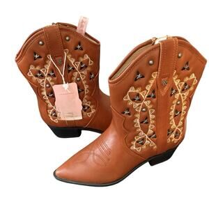 Sam & Libby Brown Western Cowboy Boots Embroidered Studded Womens Size 9 NWT